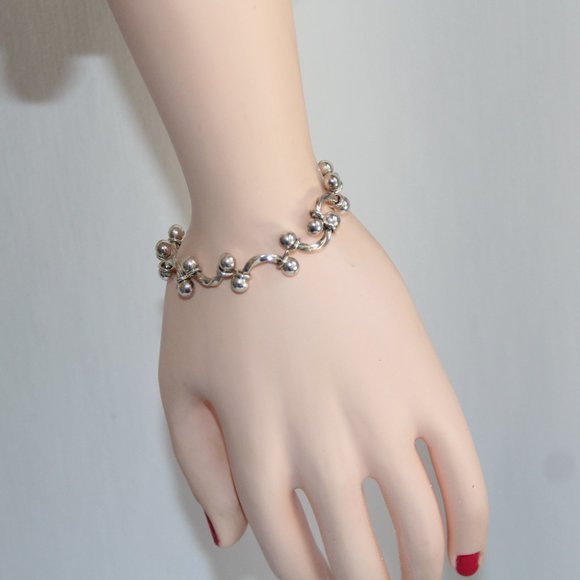 Sterling Silver Curved Bar-Ball Link Bracelet - Picture 1 of 13